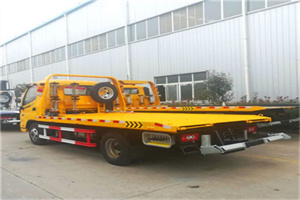 海安附近拖车救援搭电